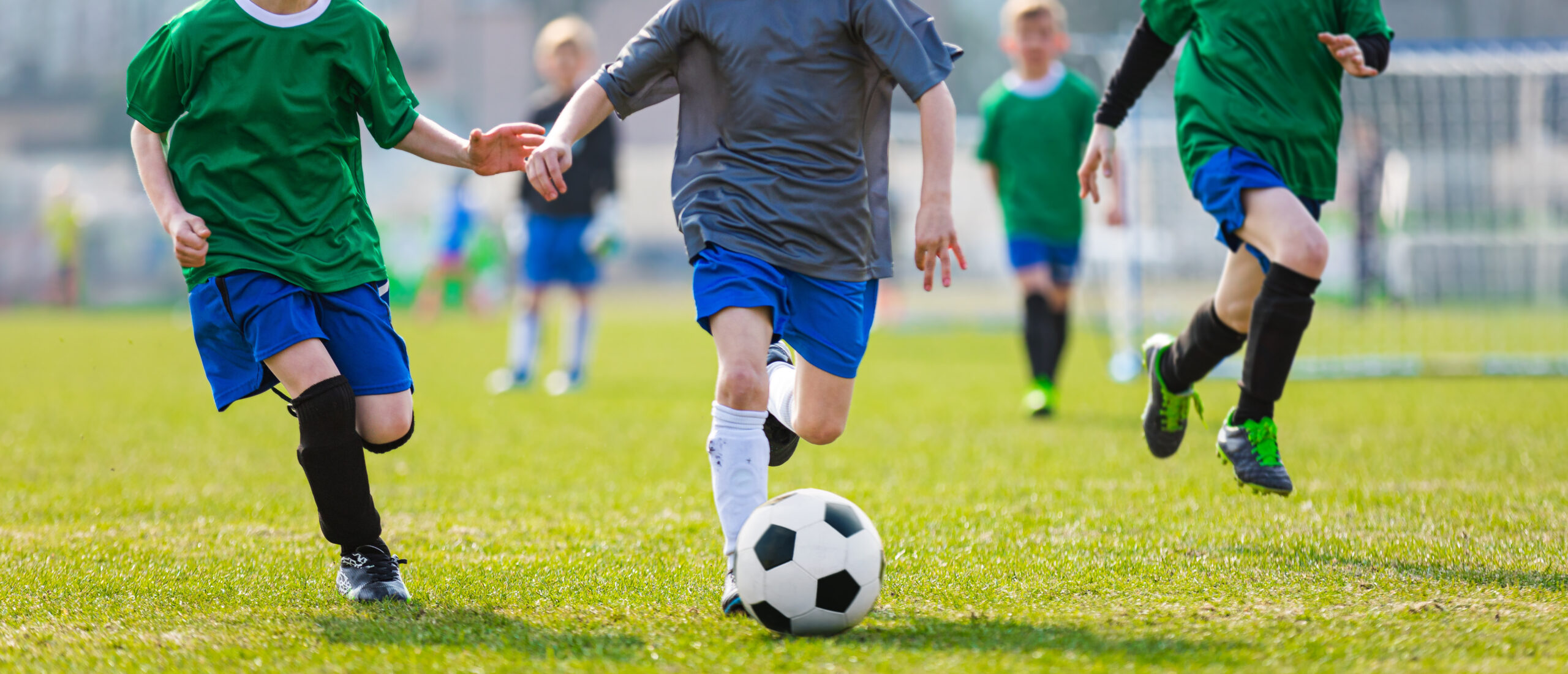 Is de overtreding van spelregels tijdens een voetbalwedstrijd met letselschade als gevolg (per se) een onrechtmatige daad? 2025